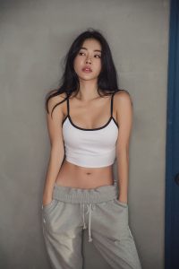 An Seo Rin – Fitness Set – 01.04.2018